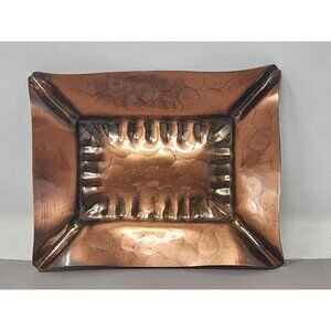 Vintage Signed Gregorian‎ Copper Ash Tray w/ Hammered Design #523